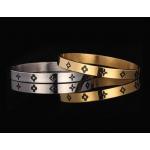 กำไลข้อมือ 316L Stainless สุดหรู แกะลายดอกไม้ มีสีเงิน และ สีทอง สินค้าพรีเมี่ยม ลดราคา กำไลข้อมือคู่ ผู้หญิง หรือ ผู้ชาย ใส่สวย 472971