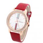 นาฬิกาข้อมือผู้หญิง สายหนัง pu หน้าปัดฝัง คริสตัล เพชร รอบเรือน ตัวเลขโรมัน สวยหรู คลาสสิค สีแดง สาวเปรี้ยว 95728