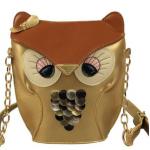 กระเป๋าสะพายข้าง นกฮูก สุดฮิต เป็นรูป ตัวนกฮูก สีทอง สุดหรู ขนาดกลาง สะพายไปเที่ยว ได้ อินเทรนด์ สุด ๆ 210625