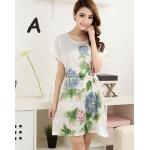 ชุดนอนผู้หญิง แบบชุดคลุม ยาวเหนือเข่า ชุดนอน ผ้าไหม ซาติน นุ่มลื่น ใส่สบาย กันไรฝุ่น ลายดอกไม้ เสื้อสีครีม 53522