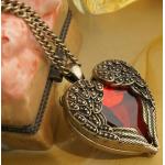 สร้อยคอ คริสตัลหัวใจ สีแดง แต่งกรอบหัวใจ สไตล์วินเทจ