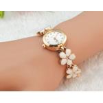 สร้อยข้อมือนาฬิกา นาฬิกาข้อมือผู้หญิง สี Rose Gold ลายดอกไม้ หวาน ๆ ทั้งเส้น หน้าปัดกลม เข้ากับทุกชุด ของขวัญให้แฟน แทนใจ 968022