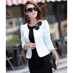 เสื้อสูทผู้หญิง แขนยาว แบบพอดีเอว เสื้อสูท สีขาว เรียบหรู มี ดีไซน์ แต่งกระดุม ติดดอกไม้ สีดำ ที่คอเสื้อ เสื้อคลุม แบบทางการ 277452_3