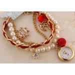 นาฬิกาข้อมือผู้หญิง แบบเป็น สร้อยข้อมือ นาฬิกา สายหนังสีแดงประดับ ตุ้งติ้ง และ ไข่มุก คริสตัล เหมาะกับเป็น ของขวัญให้แฟน มากค่ะ no 31948