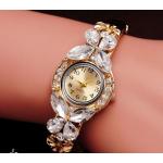นาฬิกาข้อมือ นาฬิกาผู้หญิง แบบ กำไลข้อมือ ติดคริสตัล สีขาว ใส ผีเสื้อ ติดเพชร รอบหน้าปัด กำไลสีทอง ของขวัญให้แฟนสุดหรู ดูดีมากค่ะ 187211