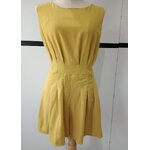 ชุดเดรส สีเหลือง เดรส แขนกุด แบบกางเกงบาน ใส่สวยเหมือน กระโปรง ซิปหลัง เสื้อผ้า มือสอง สภาพดี เคลียร์ตู้ 499833