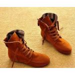รองเท้าบูทผู้หญิง หนังแท้ รองเท้ามาตินบูท รองเท้าหุ้มข้อ ส้นแบน สีพื้น สไตล์ สาวคาวบอย เท่ ๆ สีน้ำตาลอิฐ ออกส้ม รองเท้าผ้าใบแบบหุ้มข้อสูง 399771_1