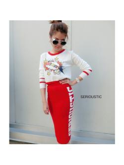 กระโปรงทรงสอบเข้ารูป