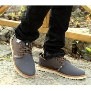 รองเท้าผ้าใบ ผู้ชาย