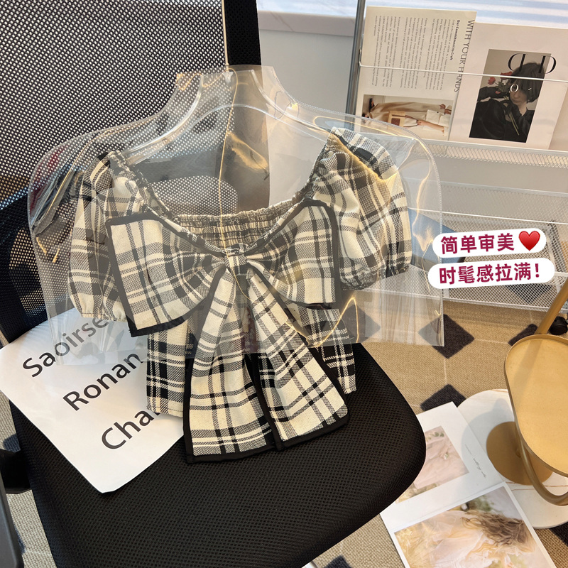 เสื้อเชิ้ตผู้หญิงใส่ทํางาน 390 บาทต่อชิ้น ฟรีค่าจัดส่ง