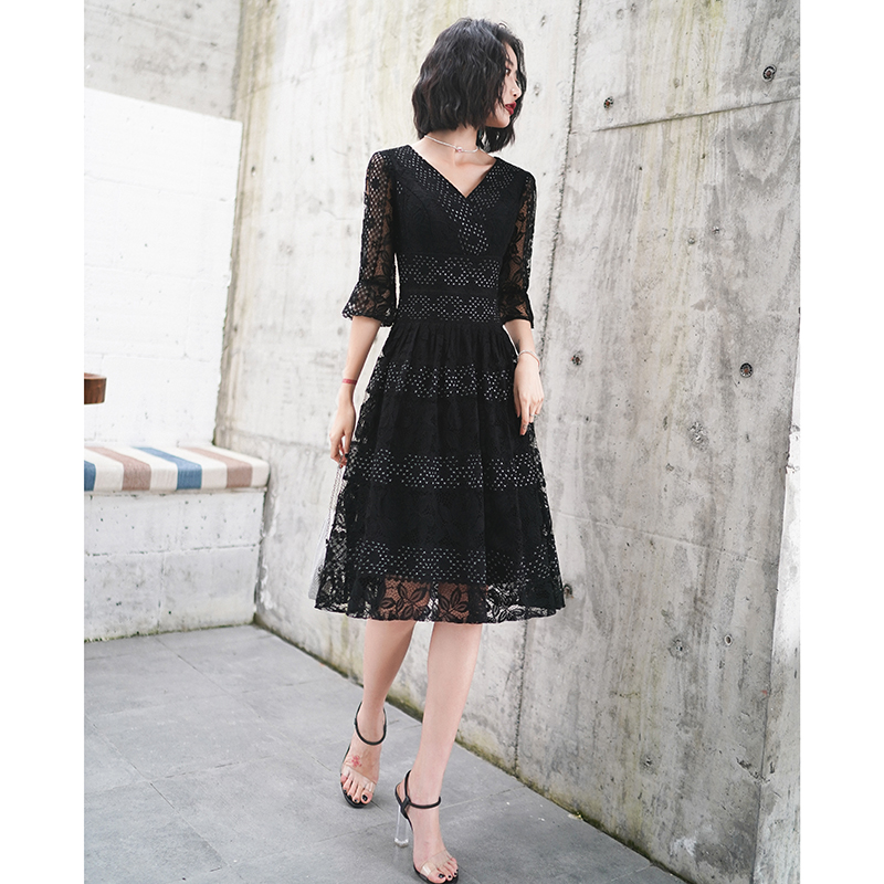 ชุดราตรี ชุดราตรีสวยหรู แบบ ทันสมัย Evening dress