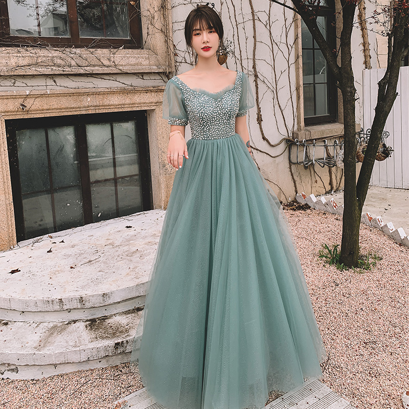 ชุดราตรี ชุดราตรีสวยหรู แบบ ทันสมัย Evening dress