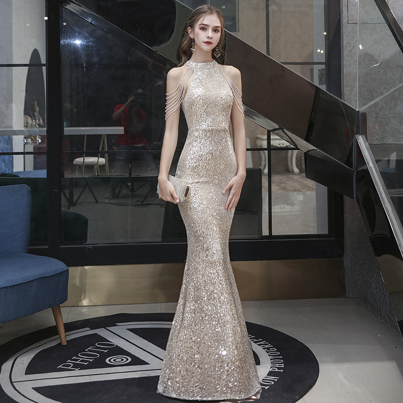 ชุดราตรี ชุดราตรีสวยหรู แบบ ทันสมัย Evening dress