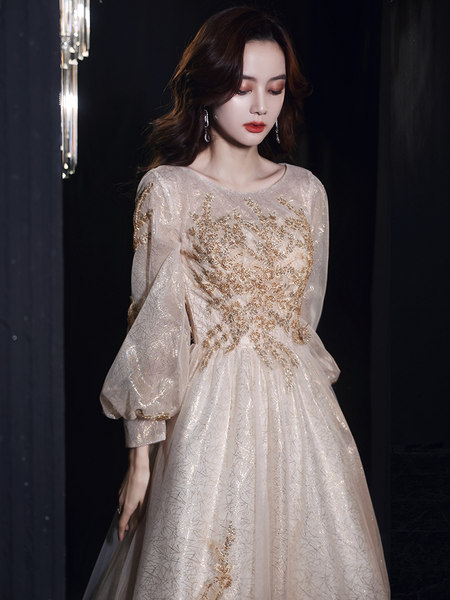 ชุดราตรี ชุดราตรีสวยหรู แบบ ทันสมัย Evening dress