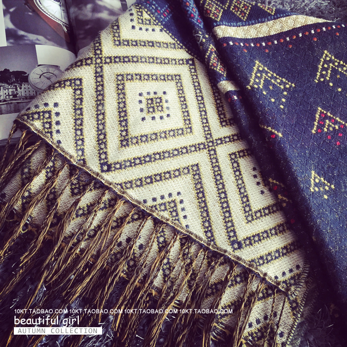 ผ้าพันคอ/ผ้าคลุมไหล่ กันหนาว ลายเก๋ๆ จะใส่คลุมหรือพันคอ ก็เก๋ พร้อมส่งเลยจ้า same pic