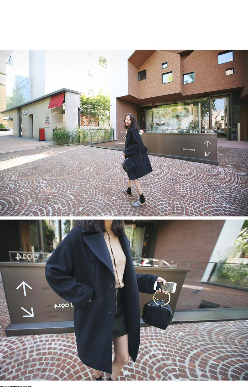 OverCoat เสื้อโค้ทกันหนาว สไตล์เกาหลี แต่งสายคาดหลัง ทรงโคล่ง ผ้าวูลผสมเนื้อดี บุซับในกันลม พร้อมส่ง กรมท่า