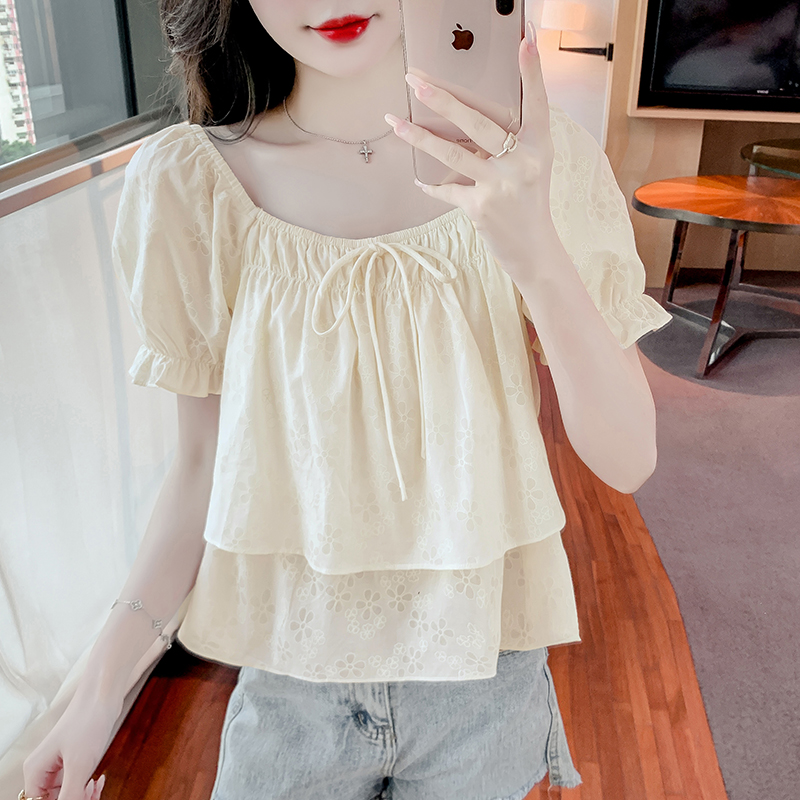 เสื้อเชิ้ตผู้หญิงใส่ทํางาน 390 บาทต่อชิ้น ฟรีค่าจัดส่ง