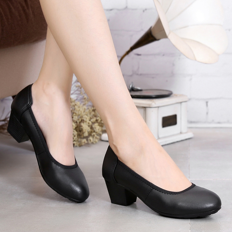 รองเท้าคัทชูสวมใส่สบายเท้า ขนาดไซส์ 35-40