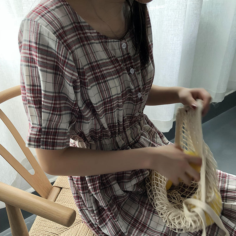 Dress4590 ชุดเดรสยาวลายสก็อตโทนสีน้ำตาล กระดุมหน้าอก เอวยางยืด ผ้าคอตตอนลินินเนื้อดี เนื้อผ้าไม่บางกำลังดีใส่สบาย งานสวยผ้าดีเกรดพรีเมียม ทรงน่ารักสไตล์ญี่ปุ่น ใส่เที่ยว/ใส่ทำงานได้