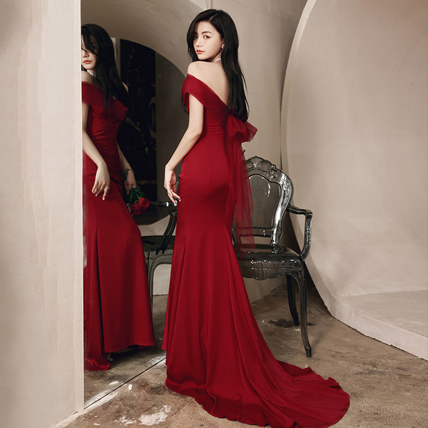 ชุดราตรี ชุดออกงาน ดีไซน์หรู แบรนด์ Angel