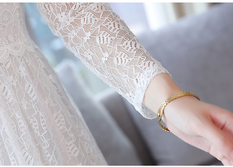 Dress4608 เดรสยาวลูกไม้แขนยาวทรงสวย ซิปข้าง มีซับในอย่างดีทั้งชุด ผ้าลูกไม้เกรดพรีเมียมเนื้อดีลายสวยเนื้อหนามีน้ำหนัก งานสวยเรียบหรูเหมือนราคาหลักพัน ใส่ออกงานได้ มี 2 สี ขาว, ดำ