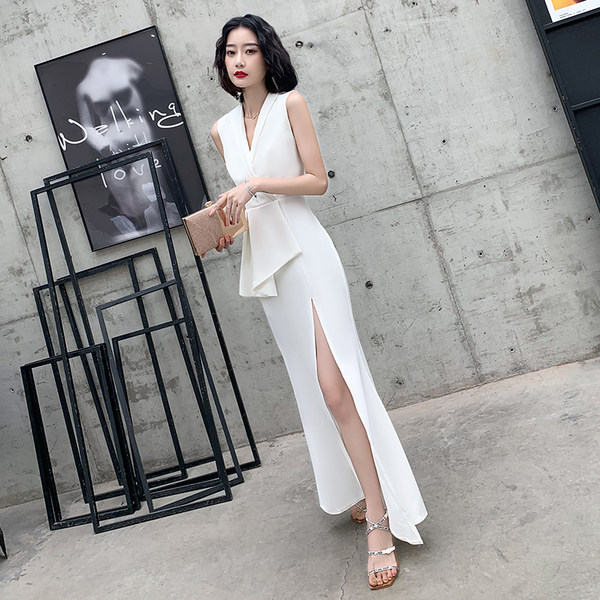 ชุดราตรี ชุดออกงาน ดีไซน์หรู แบรนด์ Angel