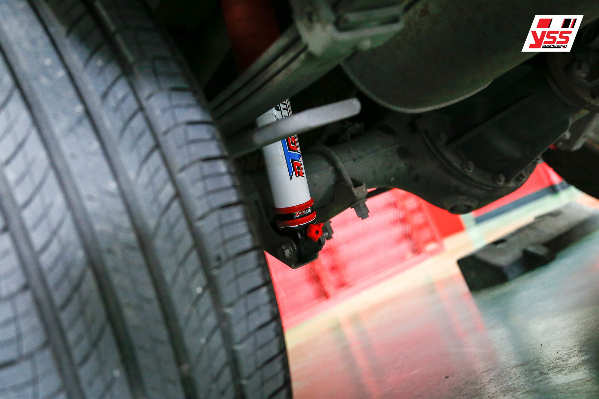 โช้คอัพ สปริง YSS รุ่น DTG Plus รถ Ford All New Ranger ปี 12-17 3.2/2.2