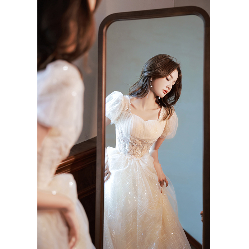 ชุดราตรี ชุดราตรีสวยหรู แบบ ทันสมัย Evening dress