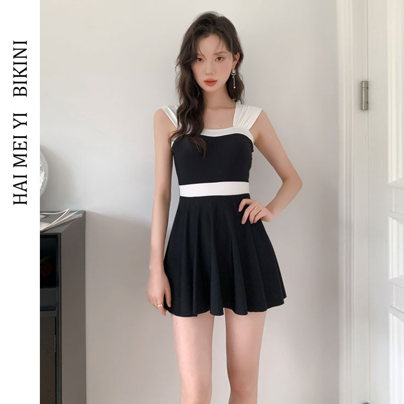 ชุดว่ายน้ำผู้หญิง ชุดว่ายน้ำน่ารัก Bikini ชุดไปทะเล