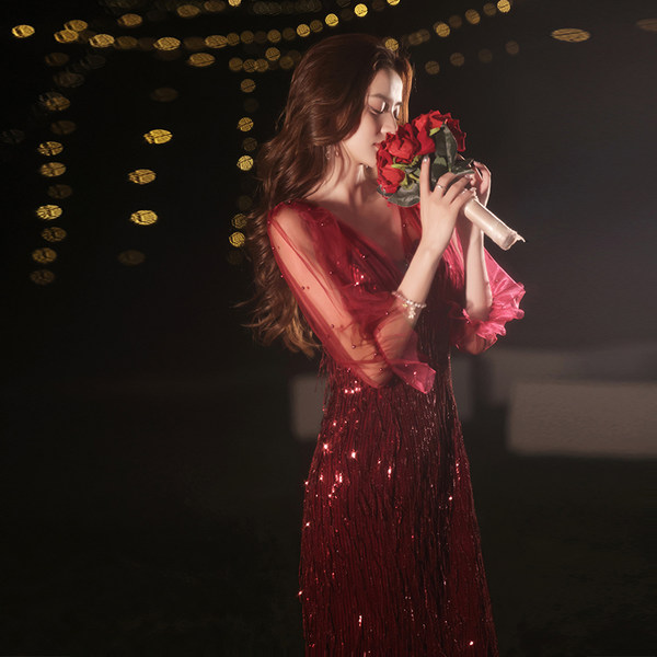 ชุดราตรี ชุดราตรีสวยหรู แบบ ทันสมัย Evening dress