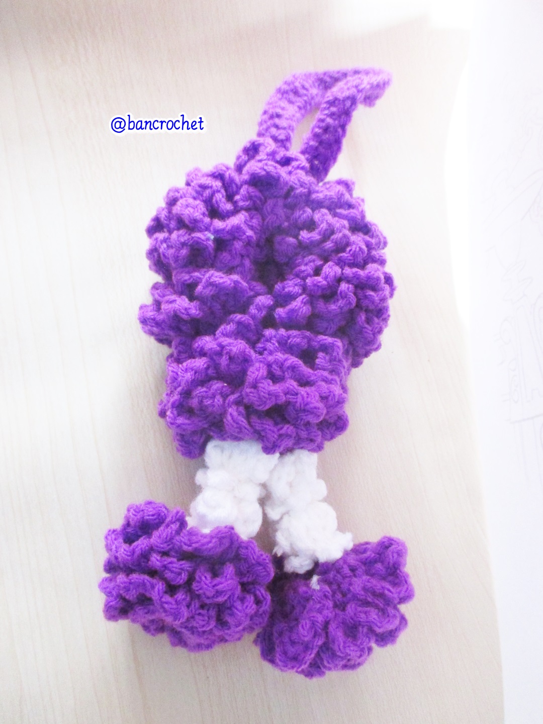 Bancrochet พวงมาลัยถักโครเชต์ Crochet Thai Garland ม่วง 6*5*4 inch