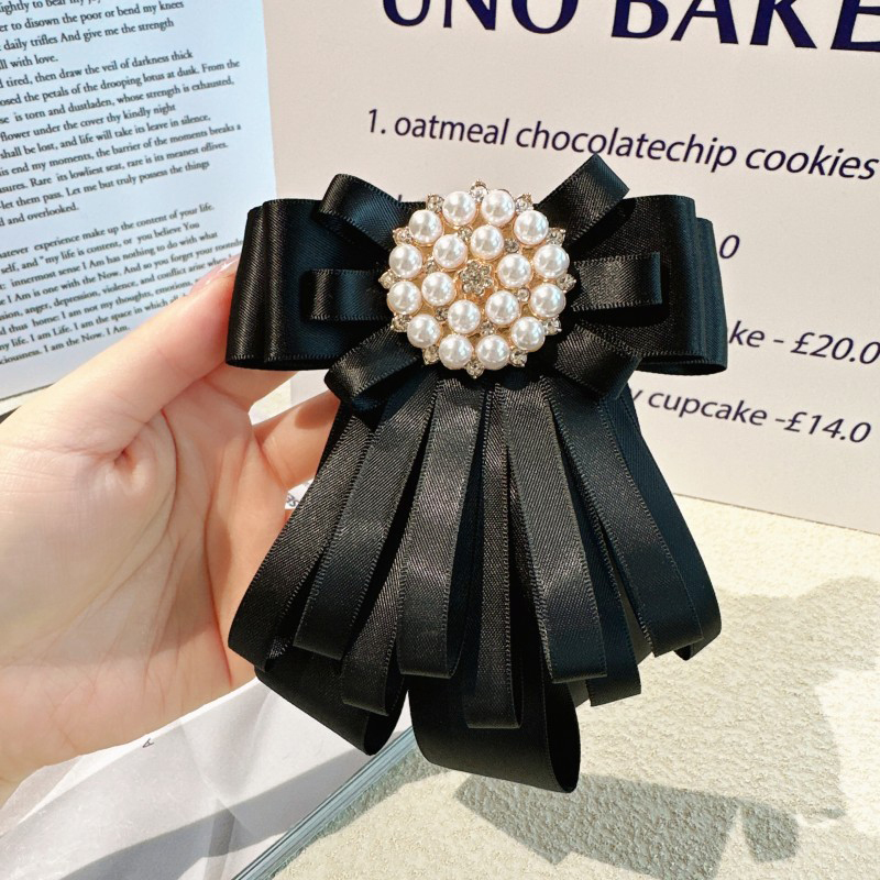 เข็มกลัด เข็มกลัดสวยๆ เข็มกลัดติดเสื้อ Brooch