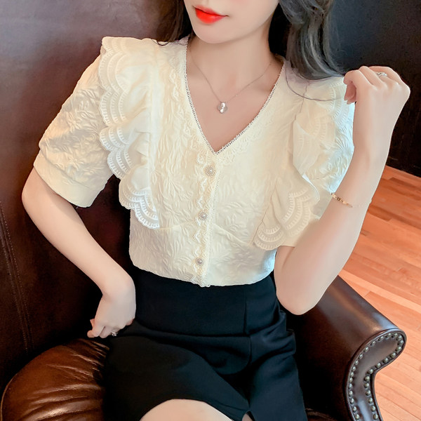 เสื้อลูกไม้สวยๆ เสื้อลูกไม้ เสื้อลูกไม้แฟชั่น BY MIRI