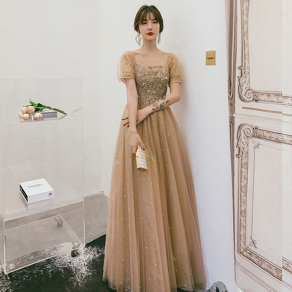 ชุดราตรี ชุดราตรีสวยหรู แบบ ทันสมัย Evening dress