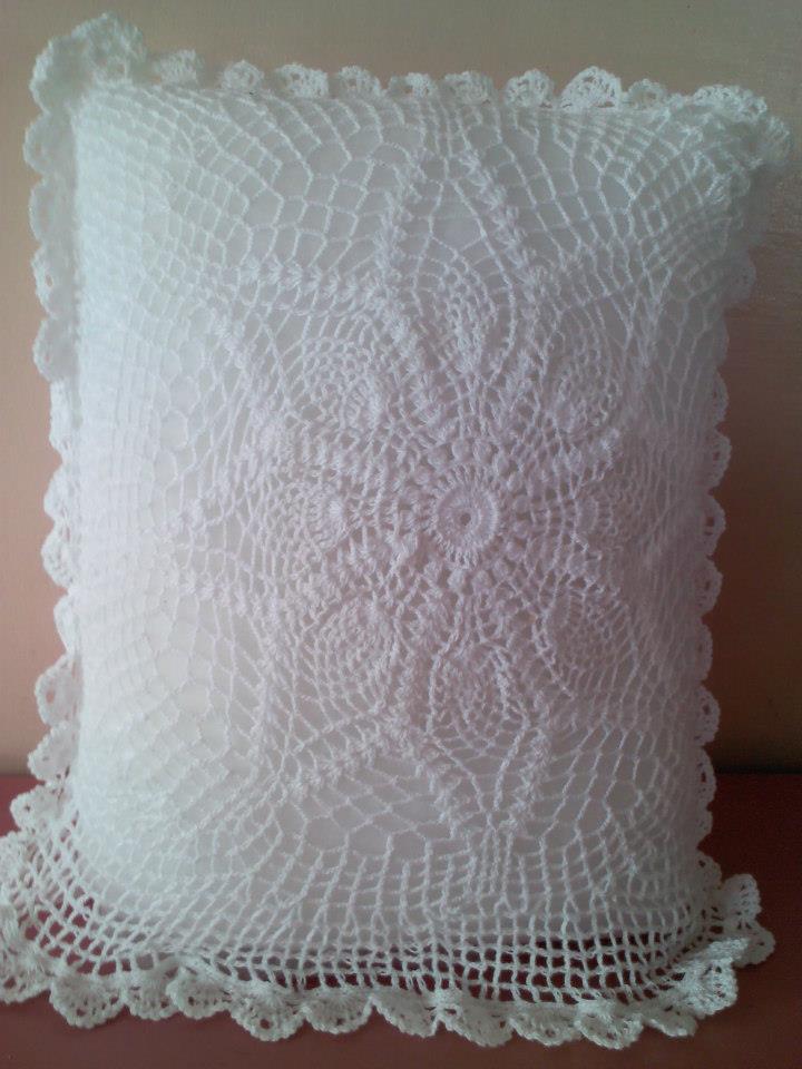 หมอนถัก