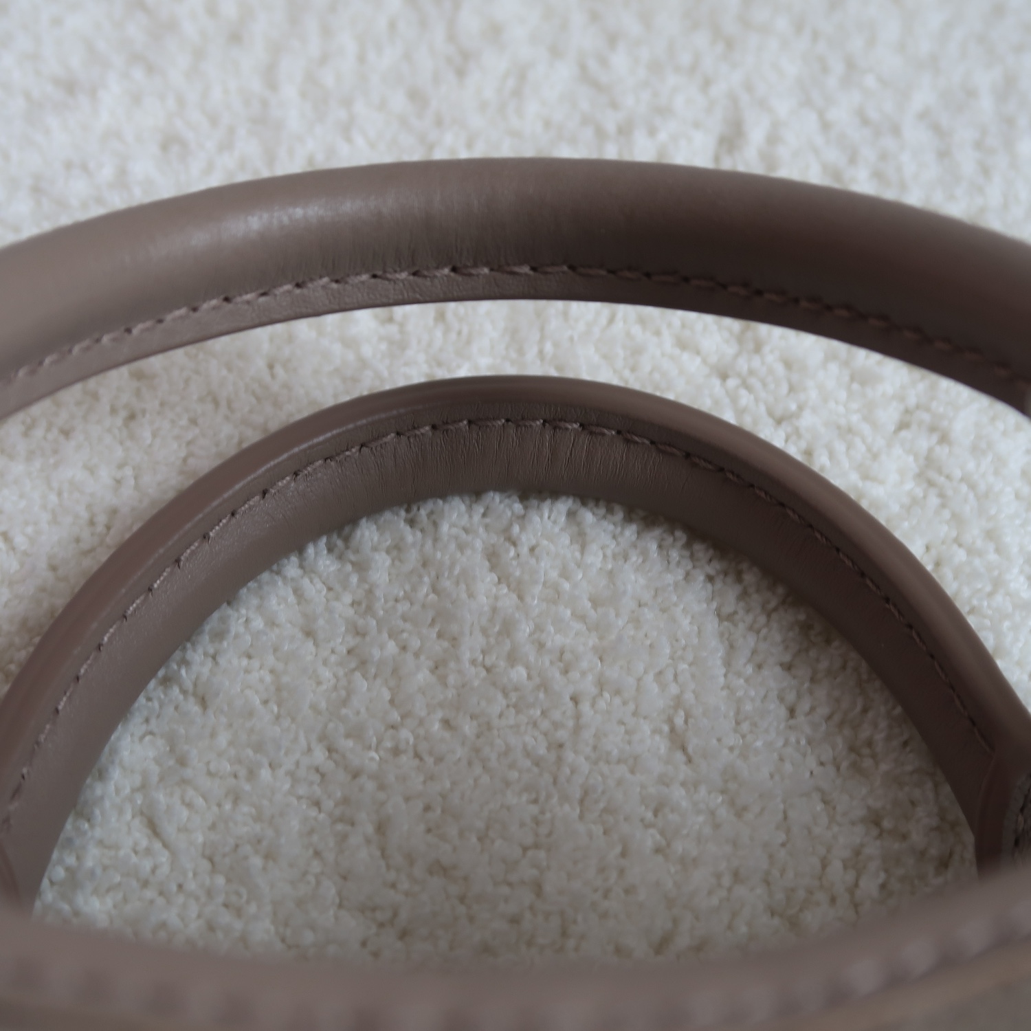 Louis Vuitton Beige Monogram Empreinte Babylone Tote PM (ใบเสร็จไทย 12 วัน)