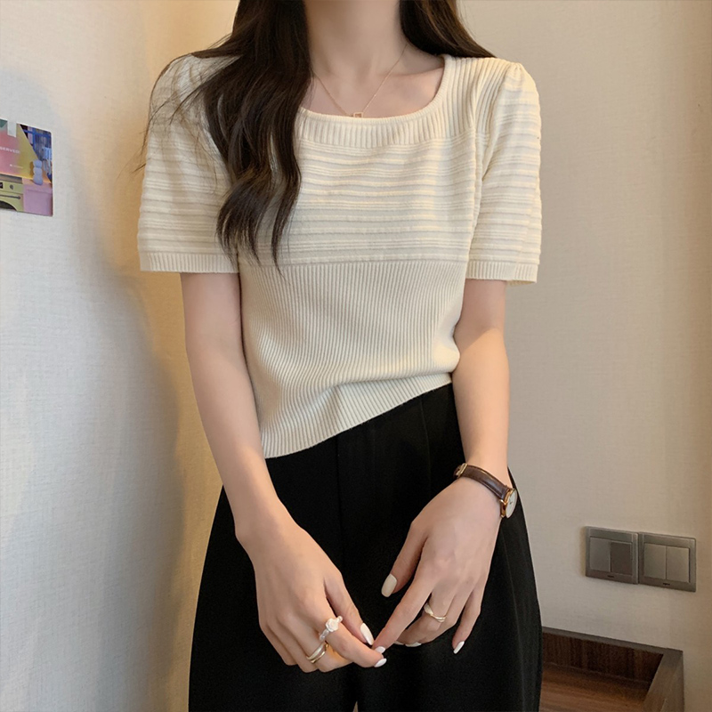 เสื้อผ้าวัยรุ่นเกาหลี เสื้อยืดวัยรุ่นผู้หญิง มีขนาด S M L XL