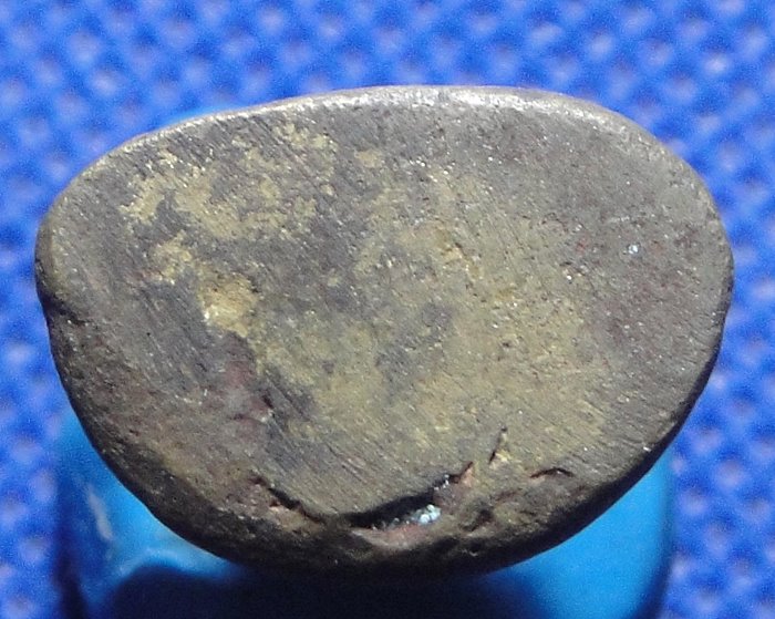 หลวงพ่อเงิน ปืนแตก