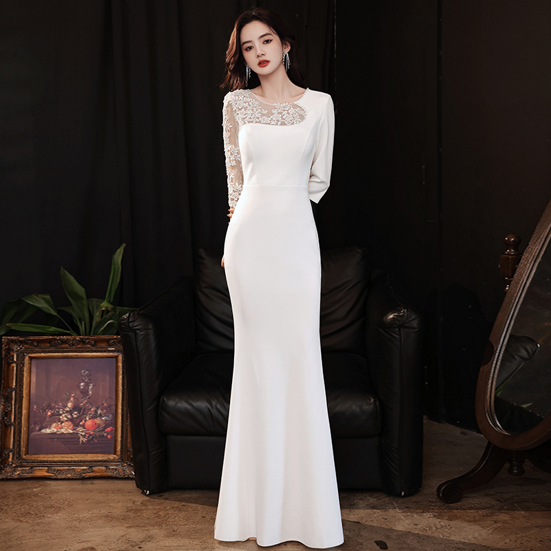 ชุดราตรี ชุดราตรีสวยหรู แบบ ทันสมัย Evening dress