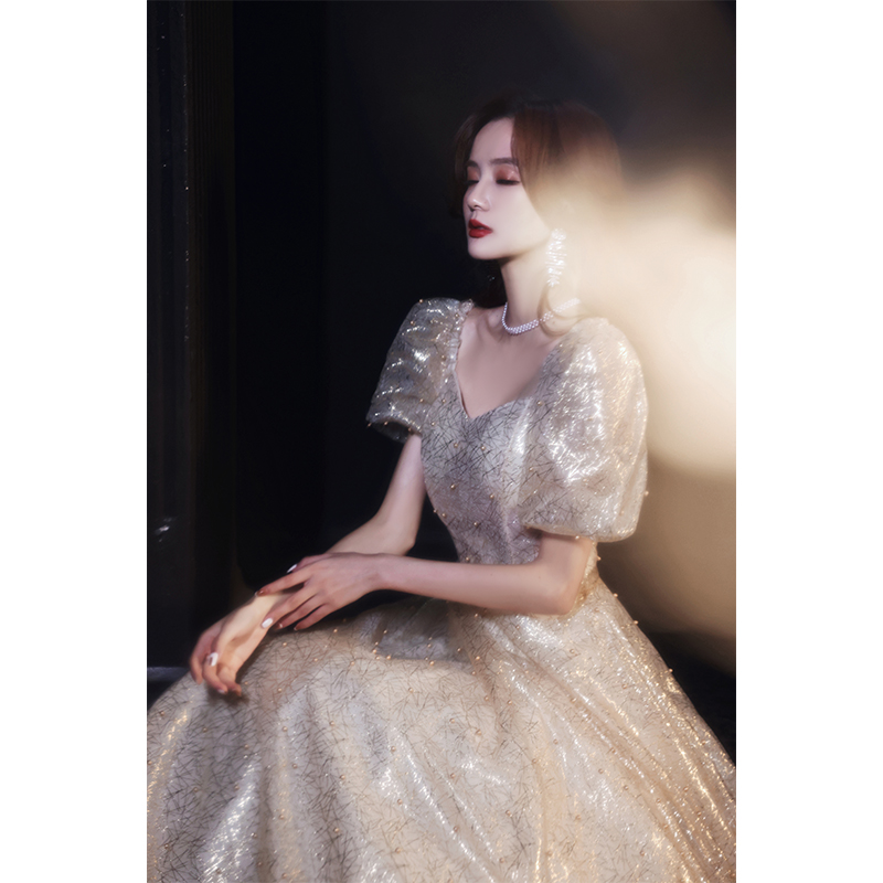 ชุดราตรี ชุดราตรีสวยหรู แบบ ทันสมัย Evening dress
