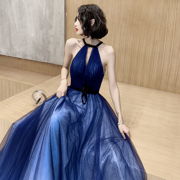 ชุดราตรี ชุดราตรีสวยหรู แบบ ทันสมัย Evening dress