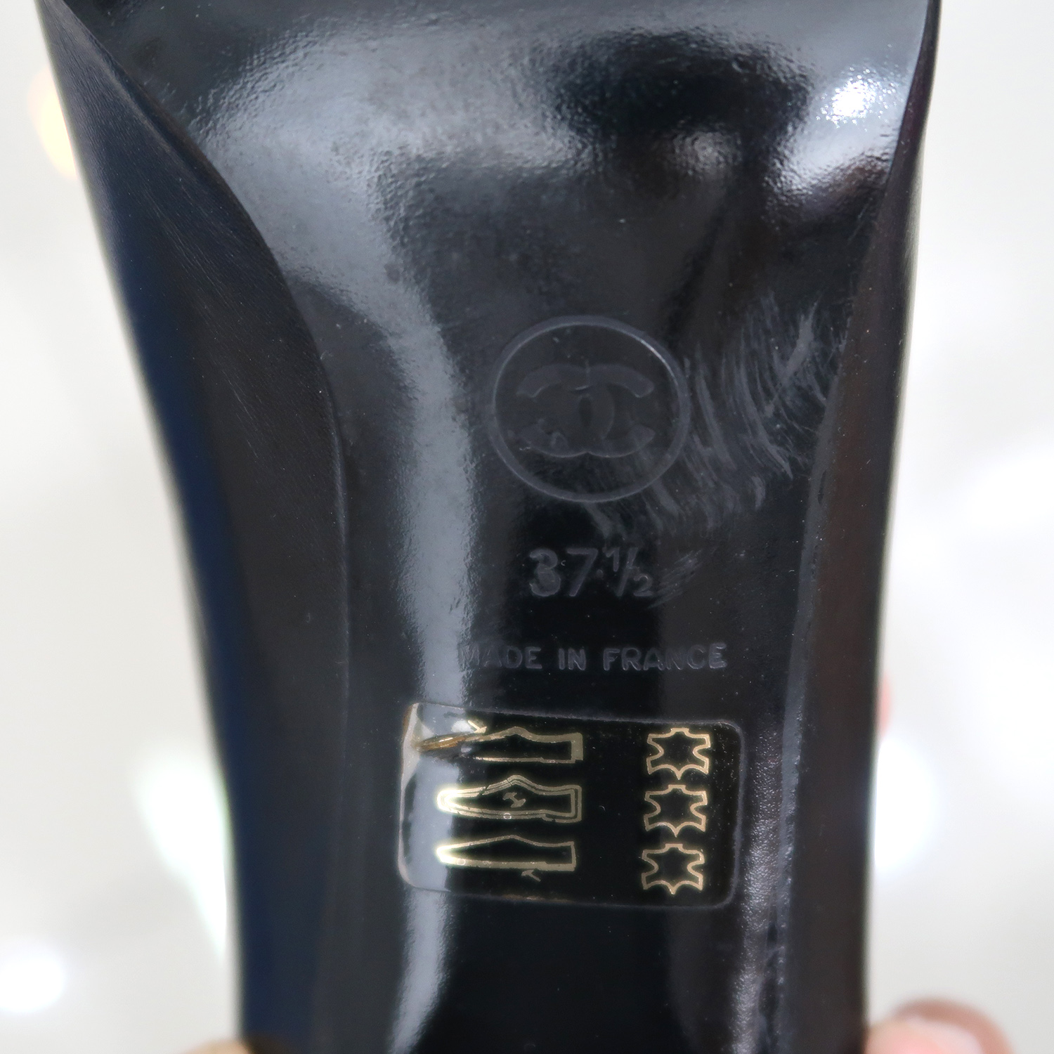 Chanel Black Calf Leather Cap Toe Pumps Size 38.5