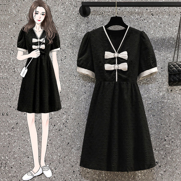 เดรสคนอ้วน เดรสสาวอวบ ชุดเดรสคนอ้วนวัยรุ่นแขนสั้น BY PLUS SIZE Girl