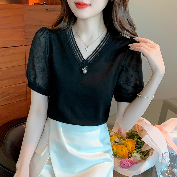 เสื้อลูกไม้ แขนสั้น