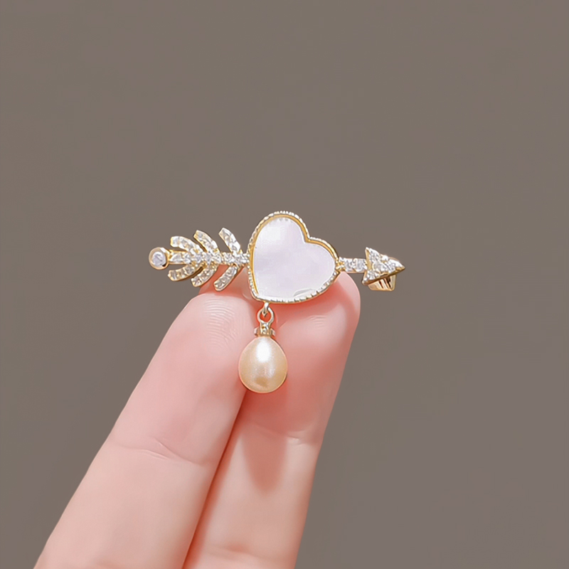 เข็มกลัด เข็มกลัดสวยๆ เข็มกลัดติดเสื้อ Brooch