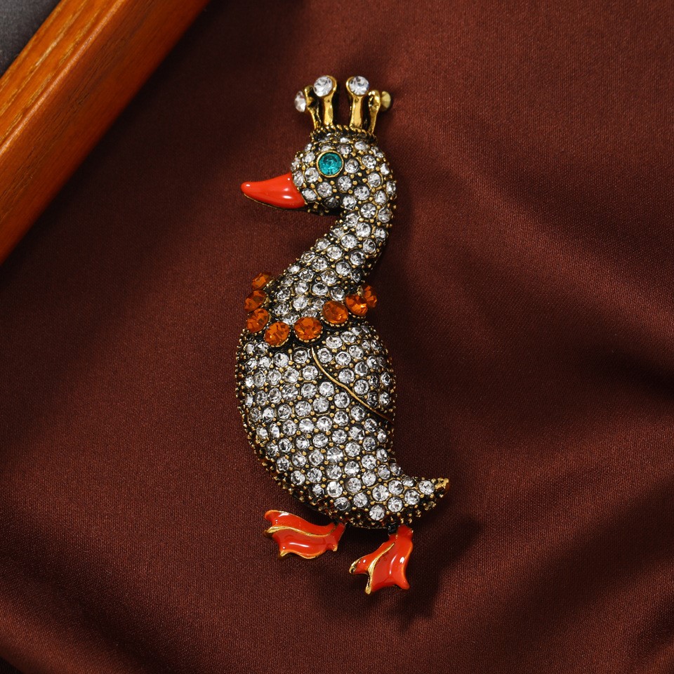 เข็มกลัด เข็มกลัดสวยๆ เข็มกลัดติดเสื้อ Brooch