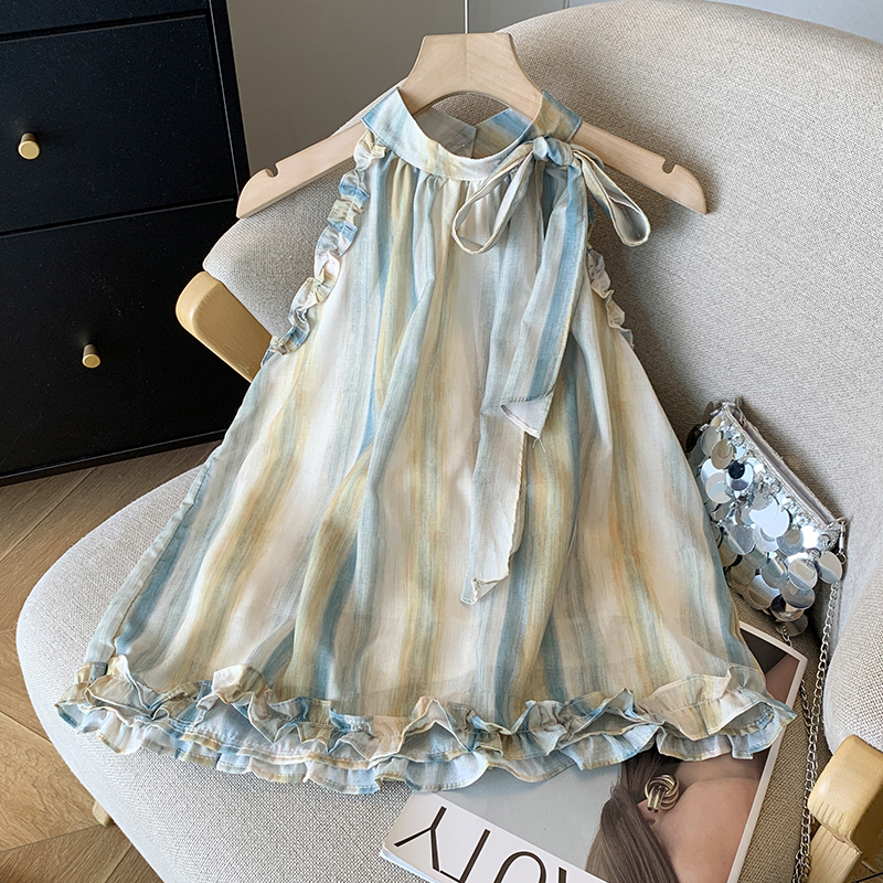 เสื้อเชิ้ตผู้หญิงใส่ทํางาน 390 บาทต่อชิ้น ฟรีค่าจัดส่ง