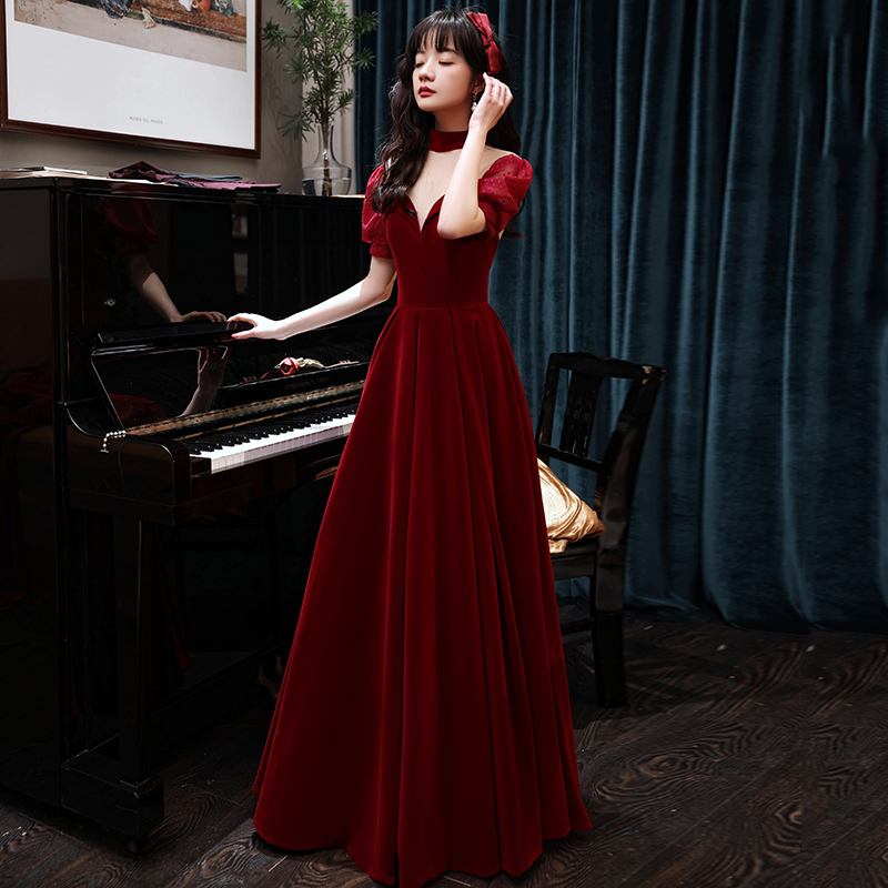ชุดราตรี ชุดราตรีสวยหรู แบบ ทันสมัย Evening dress