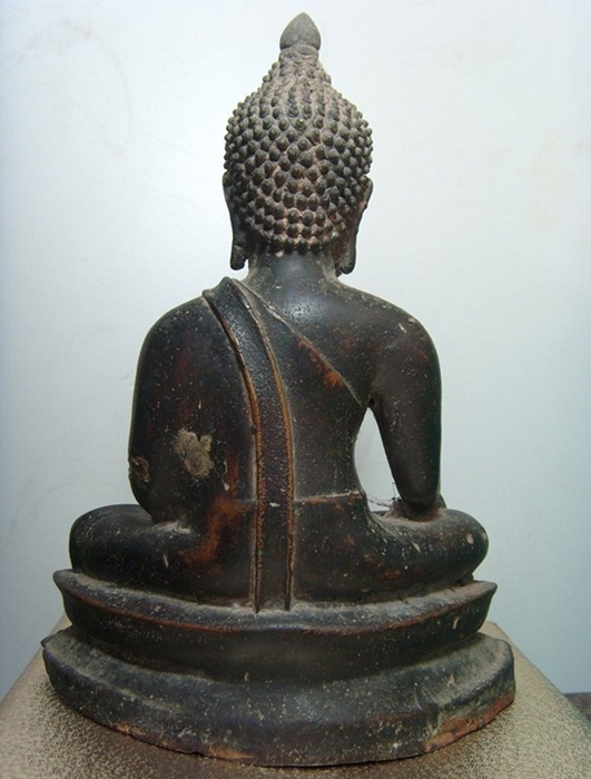 พระพุทธรูป กันดินไท