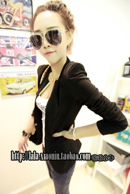 พร้อมส่ง - สีดำ เสื้อสูท เก๋ๆ ทรงสวย black